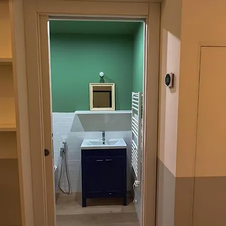 Apartman N14 - Design & Relax Near The Navigli *