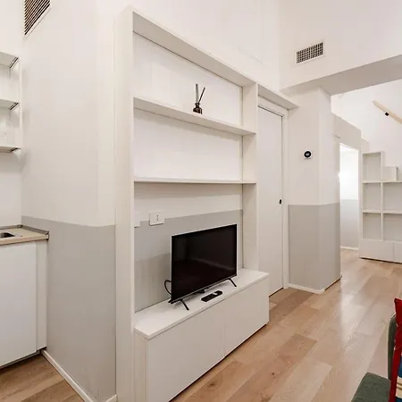 N14 - Design & Relax Near The Navigli Apartman Milánó